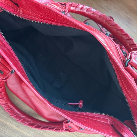 City Bag - Picture 3 of 9